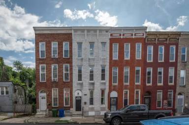 Main picture of 1315 W Lafayette Ave