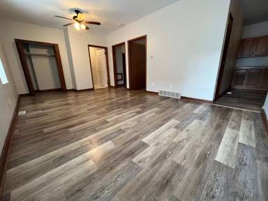 Main picture of 1920 Niagara St