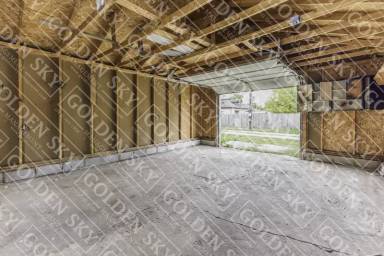 Main picture of 2908 S Monroe St