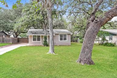 Main picture of 317 North Blvd