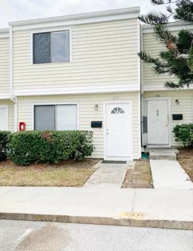 Main picture of 235 Debora Ct