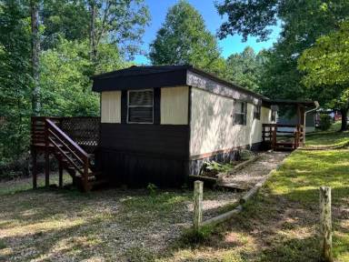 Main picture of 609 Holbert Rd