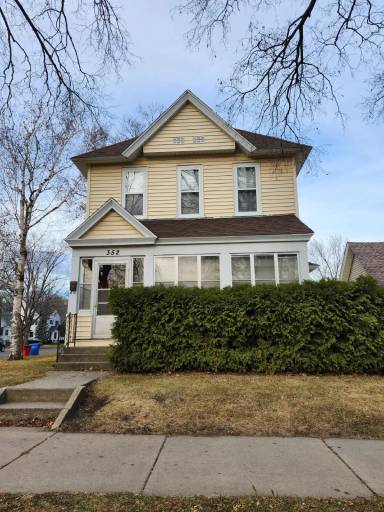 Main picture of 352 8th St E & 376 Liberty St