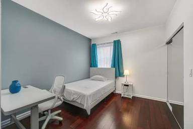 Main picture of University Village Condo Association