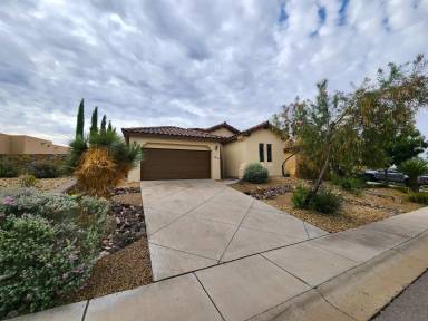 Main picture of 4070 Bella Sierra Ct