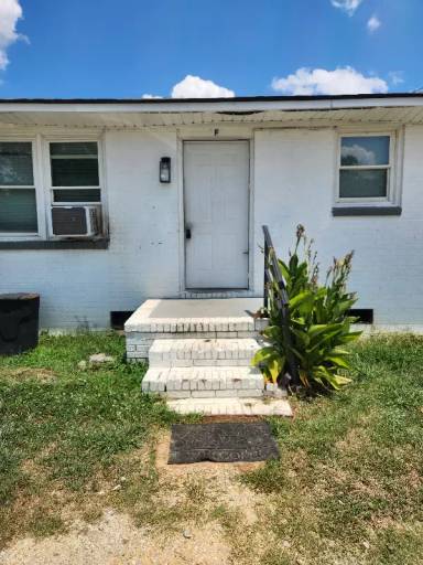 Main picture of 4835 N Old Laurens Rd