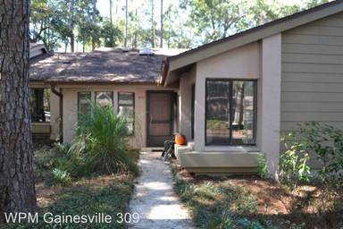 Main picture of 4032 NW 23rd Cir