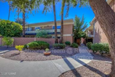 Main picture of Eden Roc Gardens