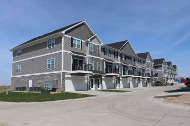 Main picture of 2277 Bison St