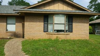 Main picture of 14475 Dawn Ln