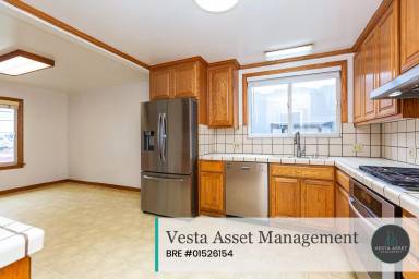 Main picture of 351 Winding Way
