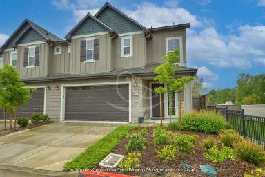 Main picture of 9018 Summit Ln