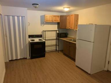 Main picture of 206 2nd St SE