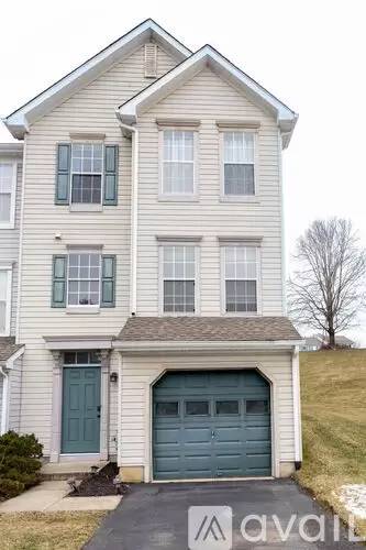 Main picture of 1110 Oakland Ct