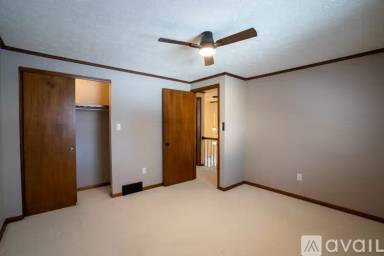 Main picture of 6361 Middleshire St