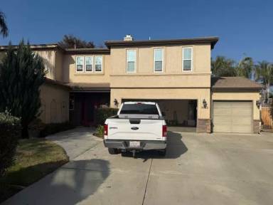 Main picture of 5529 W Clinton Ave