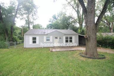Main picture of 6011 Freeman Ave