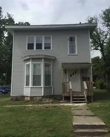 Main picture of 528 S Warren Ave