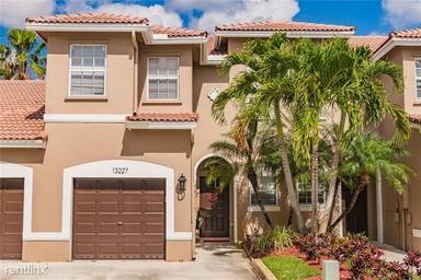 Main picture of 13227 NW 7th Dr