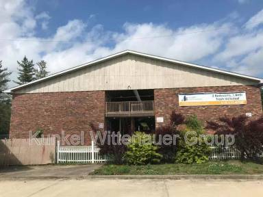 Main picture of 1320 N 1st St