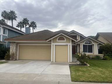 Main picture of 2124 Saint Andrews Ct