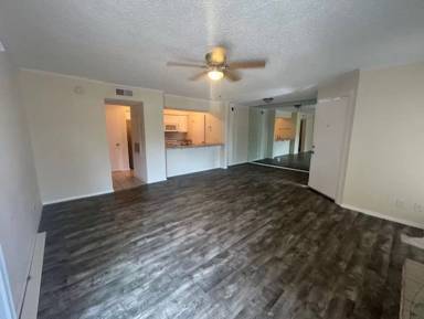Main picture of Creek Bend Condominiums