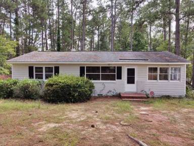 Main picture of 407 Dogwood Dr