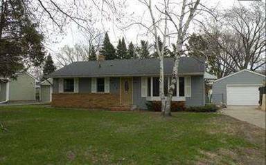 Main picture of 3660 McKnight Rd N