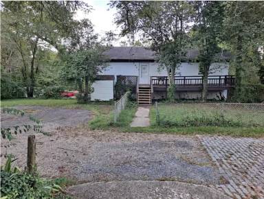 Main picture of 5903 Temple Hill Rd