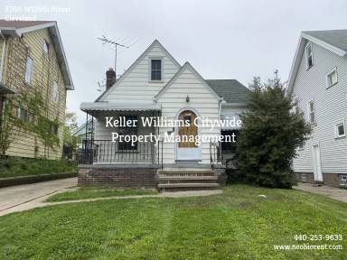 Main picture of 3266 W 129th St