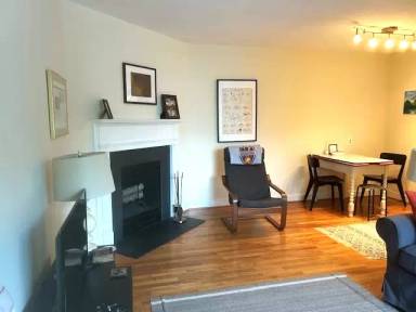 Main picture of 3827 Davis Pl NW