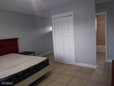 Main picture of 3806 Hollywood Blvd