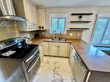 Main picture of 318 Michelle Ln