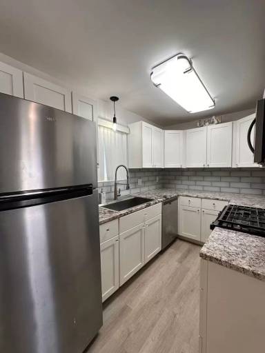 Main picture of 1936 Oliver Ave