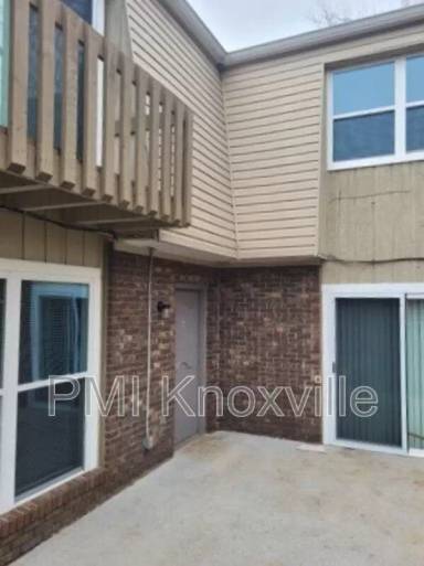 Main picture of 9120 Woodpark Ln