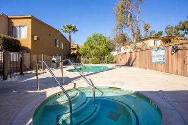 Main picture of 720 E Mission Ave