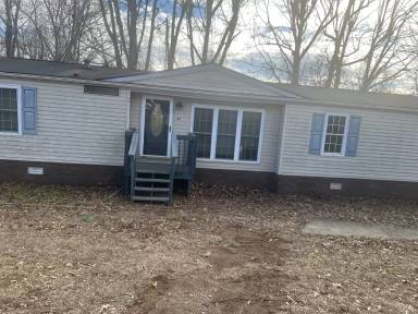 Main picture of 46 Brinwood Dr