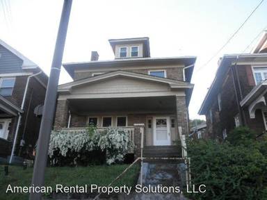 Main picture of 3705 Main St