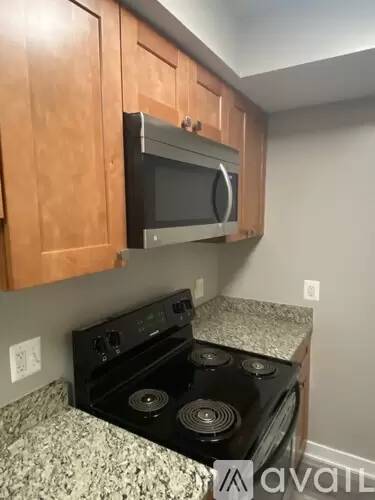Main picture of 28 Seaton Pl NW