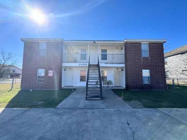 Main picture of 3400 Cantabrian Dr