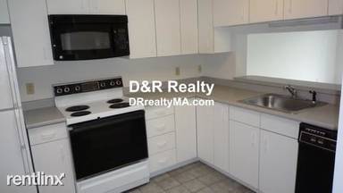 Main picture of 287 Beacon St