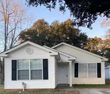 Main picture of 1780 Dawes Rd