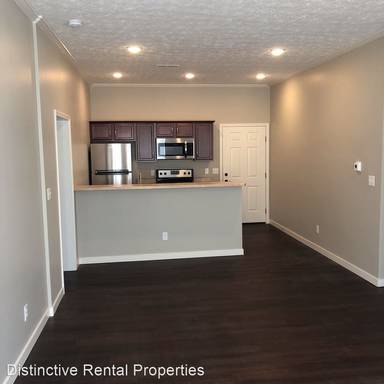 Main picture of 103 N 6th St