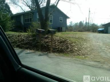 Main picture of 4232 Trewhitt Rd SE