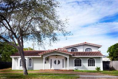 Main picture of 12640 Ixora Rd