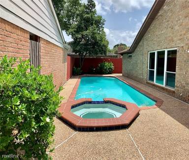 Main picture of 14135 Sandfield Dr