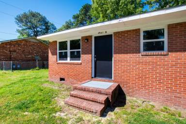 Main picture of 4941 Fieldcrest Dr