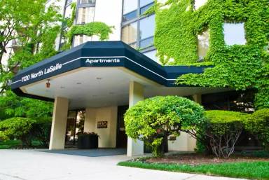 Main picture of 1120 N LaSalle Dr Apartments