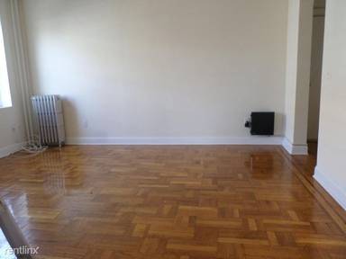 Main picture of 5915 Kennedy Blvd E