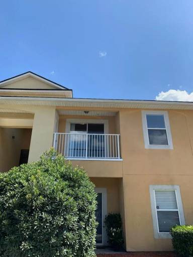 Main picture of 6880 Skaff Ave
